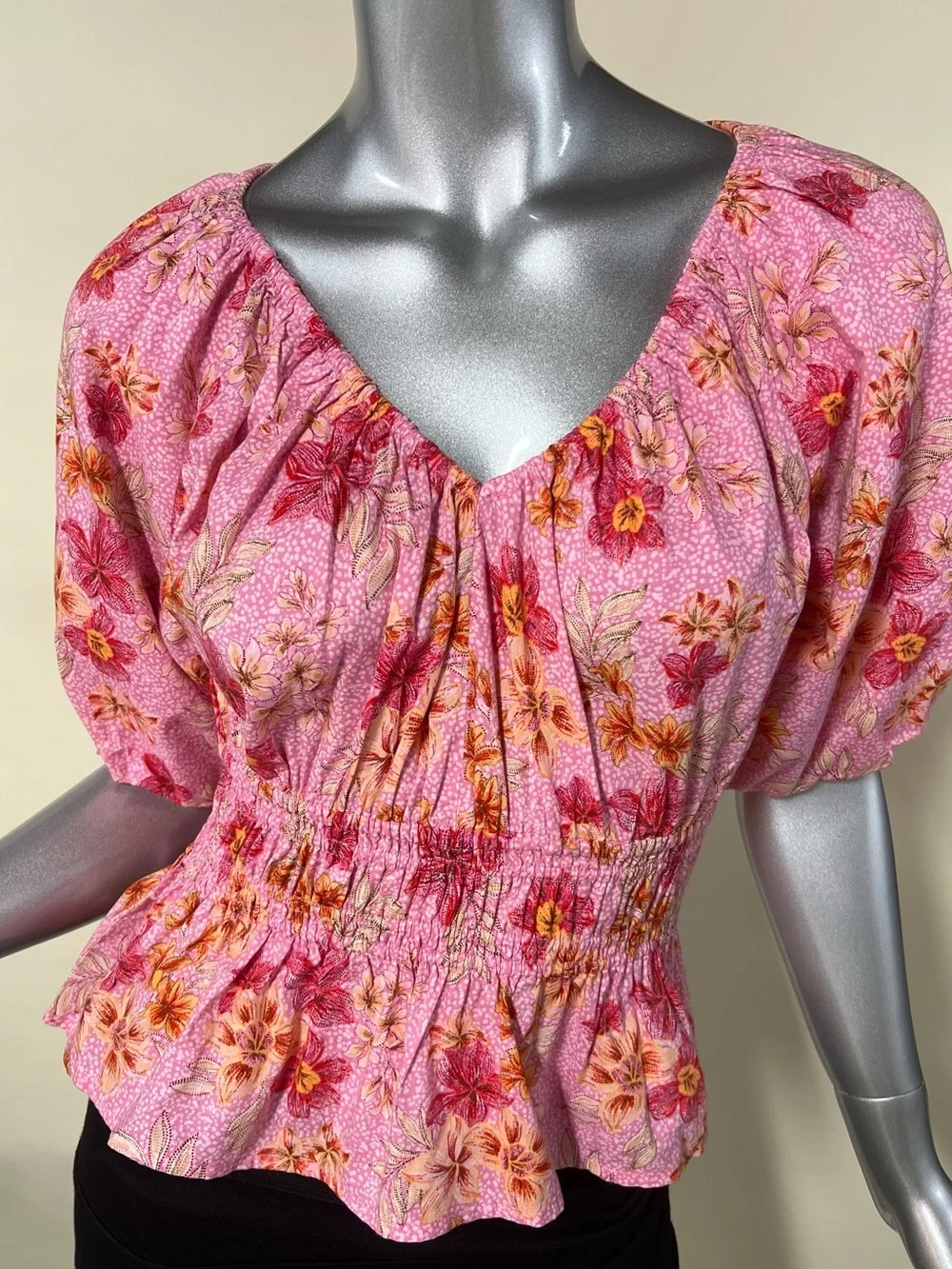 LOFT Pink Floral Puff Sleeve V Neck Blouse Smocked Waist Feminine SMALL PETITE